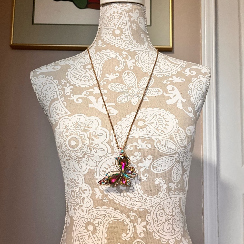 Betsy Johnson? Butterfly Pendant Necklace